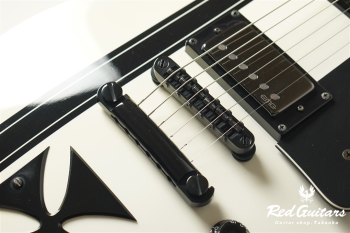IRON CROSS -James Hetfield Signature Model- Snow White w/Black Stripe